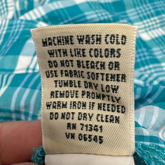 EUC Women's L.L. BEAN Nylon Long Sleeve Vented Shirt Plaid | Size M Reg. - Picture 9 of 9